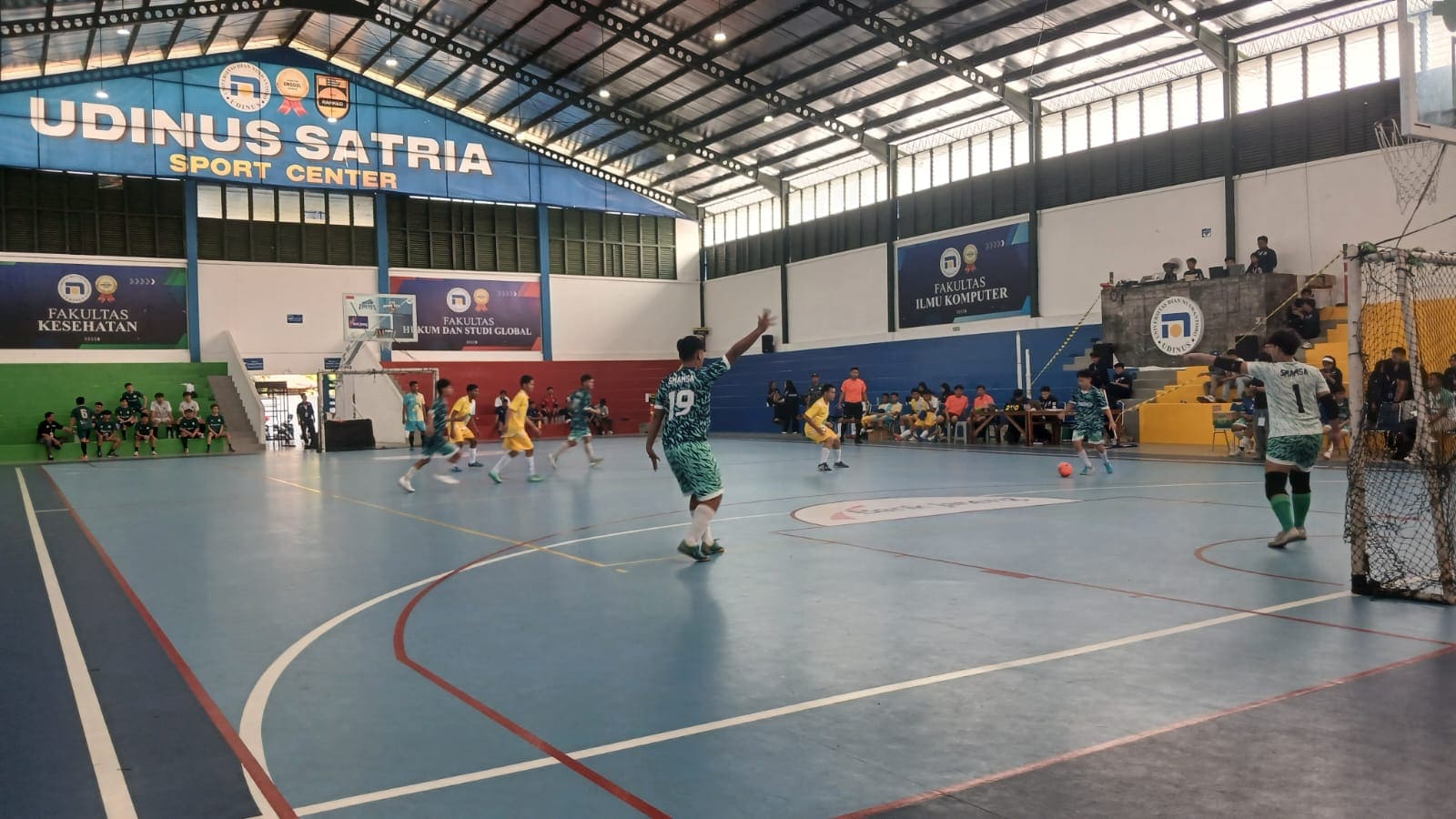 Pertandingan SMK NURUL BARQI vs SMA MUHAMMADIYAH 1 SEMARANGvs SMA